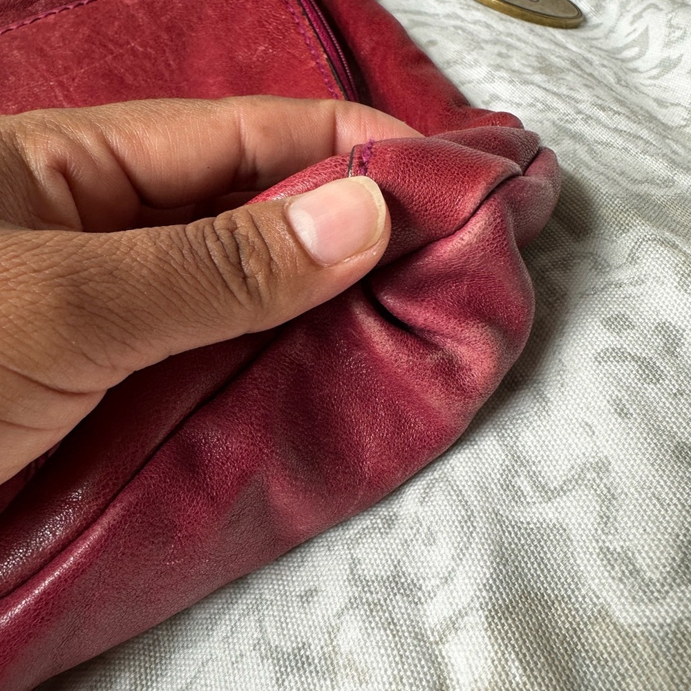 Fossil Women's Burgundy Leather Crossbody Bag good condition like new - Picture 13 of 16